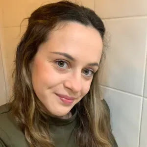 Nouvelle baby-sitter à Pau ayant quelques expériences 