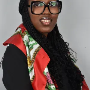 Baby-sitter sérieuse et disponible