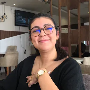 Loving and Experienced Babysitter (Arabic, French & English)