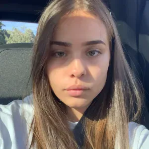 Babysitter com experiência em Viana do Castelo!