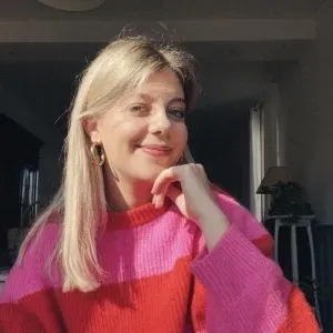 Baby-sitting expérimentée à Roanne !