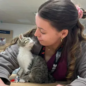 Pet-sitteuse et auxiliaire vétérinaire 