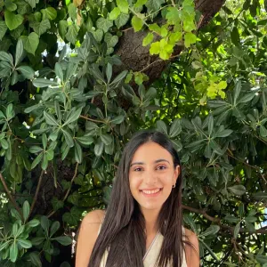 Baby-sitter/aide au devoirs à paris