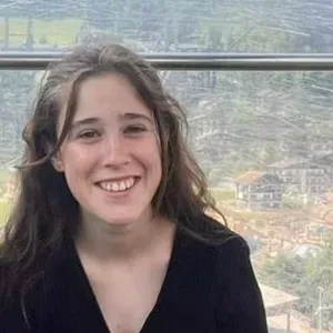 Étudiante propose cours particulier à domicile