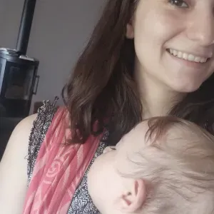 Auxiliaire parentale disponible sur Paris et dans le 94