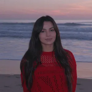 Babysitter experiente em Lisboa (je parle français)