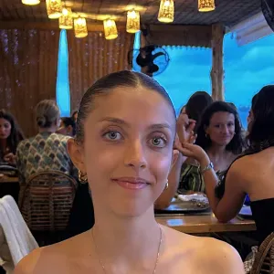 baby sitter étudiante à saint cloud 