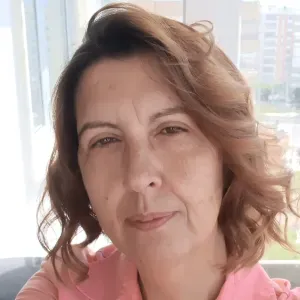 Necessário empregada doméstica 