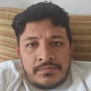 Cuidador en Gironella