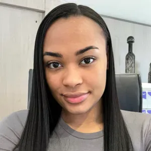 Je recherche une nounou 