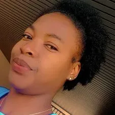 Disponible pour faire  le ménage et du repassage