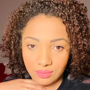 Empregada de limpeza responsável em Guimarães 