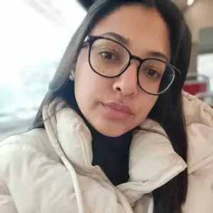 Cuidadora en Zaragoza con experiencia