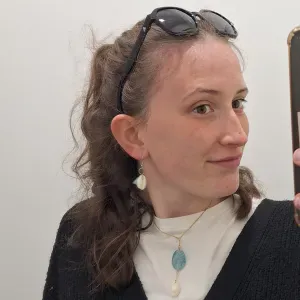 Ancienne au pair qui cherche à continuer le baby sitting
