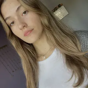 Baby-Sitter expérimenté à Nemours