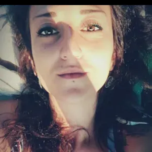 Addetta alle pulizie zona Alba