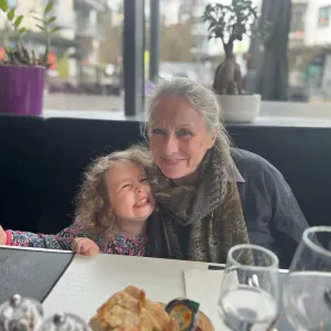 Maman de 3 enfants et mamie de 4 petits enfants