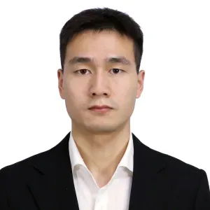 Ancien professeur universitaire