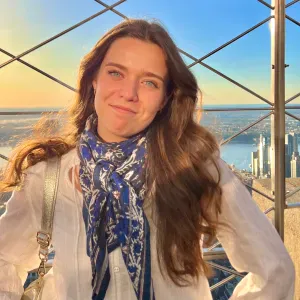 Baby-sitter expérimentée à la Baule et ses alentours 