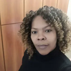 Addetta alle pulizie a Vimercate 