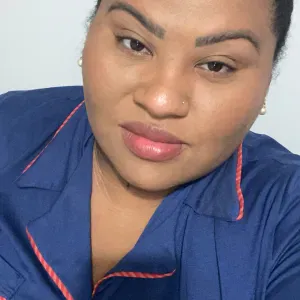 Ama com experiência  em algarve