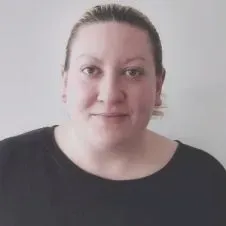 Experienced babysitter looking for a job 