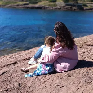 Je recherche un/une baby-sitter 