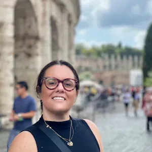 Procuro uma empregada doméstica perto de mim