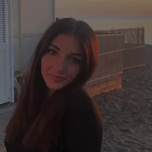 Babysitter a cecina (livorno) 