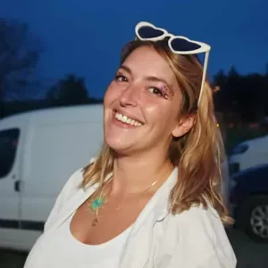 Recherche Baby-sitter pour 2 eenfant les samedi matins