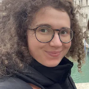 Babysitter e Petsitter Vizela e Guimarães.