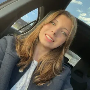 Je vous propose mes services en taches ménagères :)