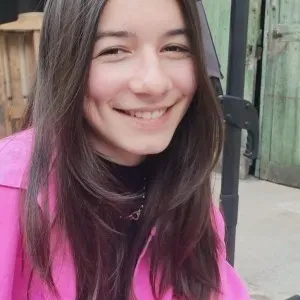 Une passionnée et responsable cherchant un job d'été