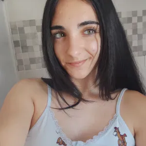 Canguro o niñera en Córdoba con experiencia.