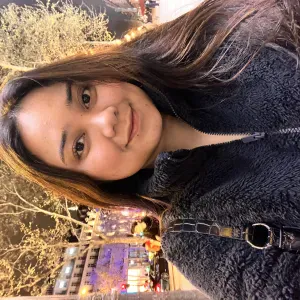 Experience babysitter looking for a job