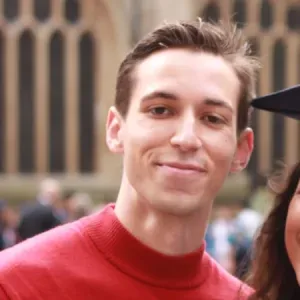 Procuro uma babysitter perto de mim