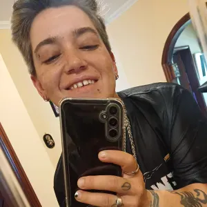 "Empregada de limpeza responsável em Ovar