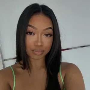 Baby-sitter expérimentée en région parisienne