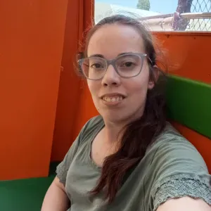 Cuido com carinho, ajudarei no que for necessário