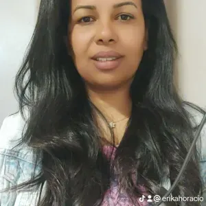 Babysitter Responsável, Experiente e de Confiança