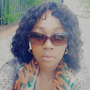 Addetta alle pulizie regolari 