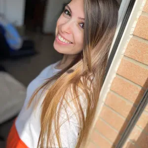 Educatrice, insegnante tecnico pratica da remoto