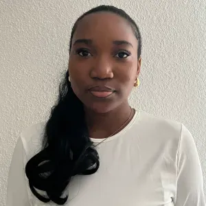 Baby-sitter expérimentée à Neuchâtel 