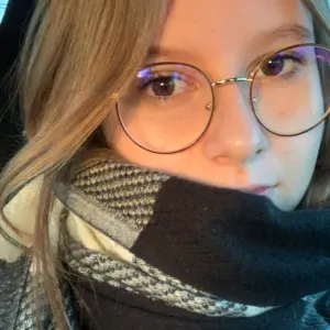 Baby-sitter motivée, passionnée par l'enfance et l'éducation