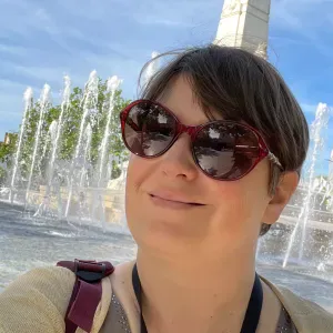 Aide à domicile , assistante de vie, nourrice à domicile