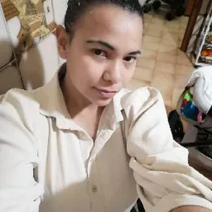 Addetta alle pulizie b&ba case vacanze, uffici, studi 