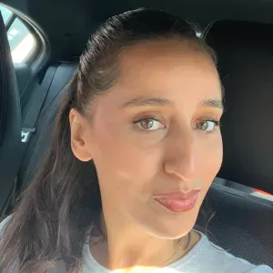 Baby sitter avec 6 ans d'expérience 