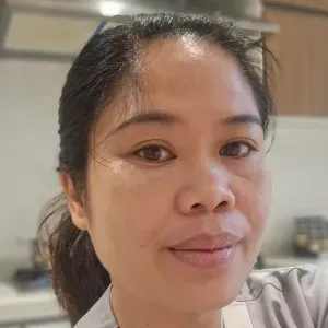 Responsible housekeeper/nanny/babysitter