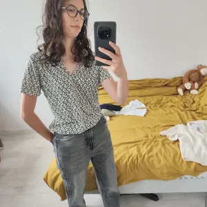 Étudiante attentionnée propose baby-sitting près d'Angers