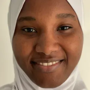 Baby-sitter douce et disponible